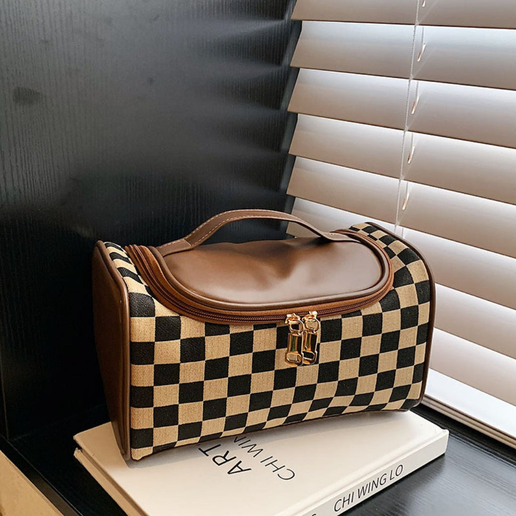 Glow & Go™ Cosmetic Organizer